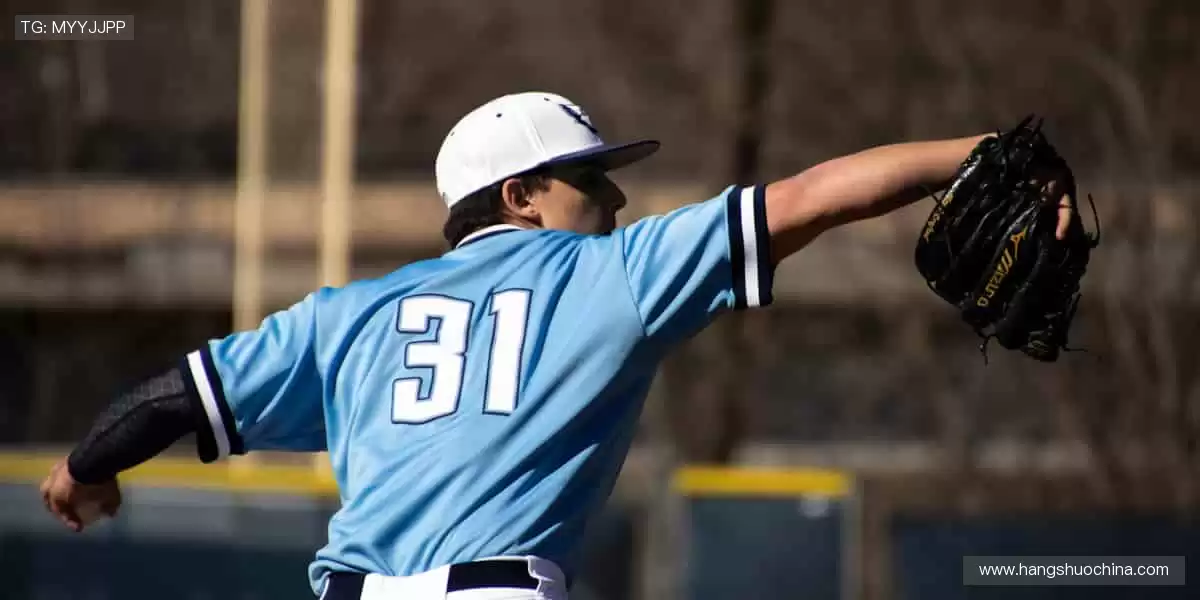 🎉 观赛互动,赢取限量版周边不是梦!🎁